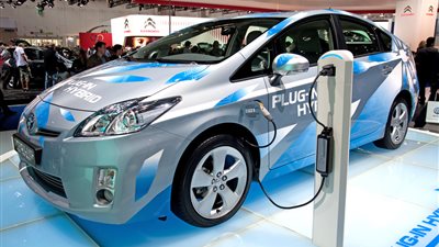 مصادر حكومية ألمانية: تقديم 4 آلاف يورو حوافز للسيارات الكهربائية