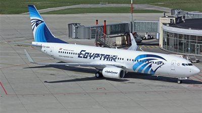 «مصر للطيران»: نقل 156 ألف معتمر خلال رجب وشعبان