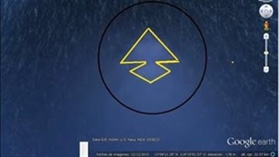 بالفيديو.. باحث يعثر على هرم ضخم في عمق المحيط