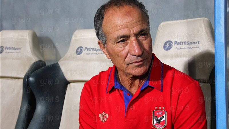فتحى مبروك المدير