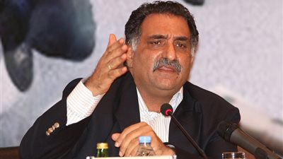 عزمي بشارة: الإخوان تتحمل مسئولية عزلها عن الحكم والشارع