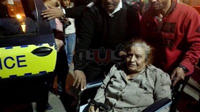 سيدة تستعين بالشرطة لنقلها إلى لجنة الانتخابات بالمعادي