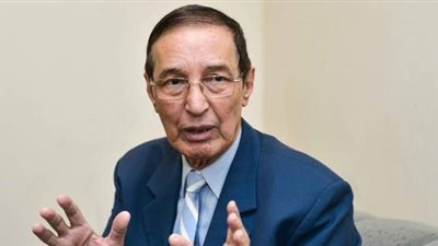 حمدي الكنيسي يدلي بصوته في الانتخابات ويشيد بالتغطية الإعلامية