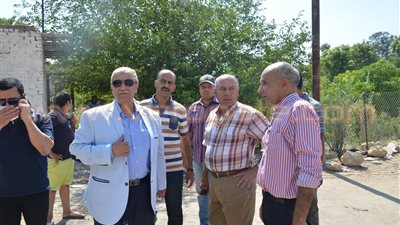 محافظ الإسماعيلية ورئيس الهيئة الهندسية يتفقدان أعمال تطوير الطرق