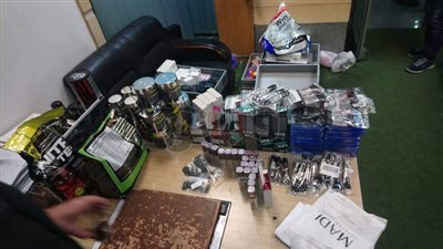 ضبط طائرة تجسس بحوزة راكب قادم من تركيا «صور»