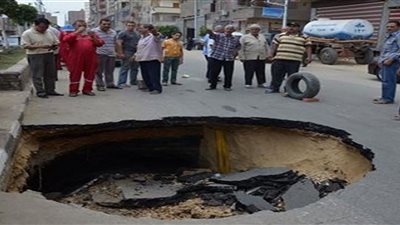 مرور الجيزة: الهبوط الأرضى بشارع أحمد عرابى لم يؤثر على حركة السيارات