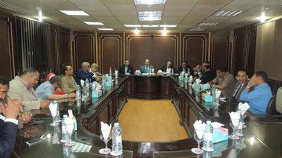 مشروعات لتنمية ساحل بحيرة قارون على مساحة 3 آلاف فدان