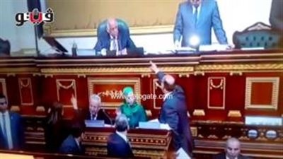 رئيس البرلمان يرفض الصفح عن الحريري بعد تدخل حزب النور