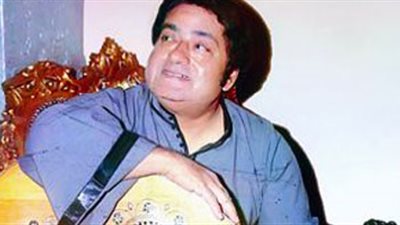 محمد قنديل يغني لـ«الزعبوط» بمناسبة معونة الشتاء