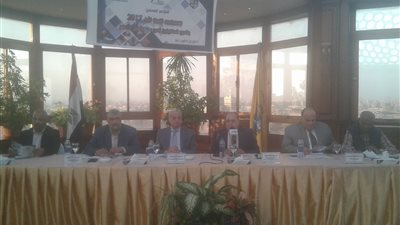 بالصور.. رئيس المقاولون: المصريون هم الأوائل في اكتشاف فن النحت