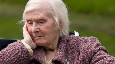 انخفاض مستويات «السيروتونين» في المخ مرتبط بالخرف