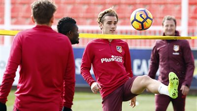 بالصور.. أتلتيكو مدريد يخوض تدريباته استعدادًا لمباراة برشلونة