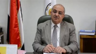 رئيس جامعة أسيوط يلتقى ممثلى طلاب الدراسات العليا من اليمن