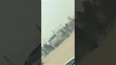 مشاجرة عنيفة بين عشرات الأشخاص في الكويت بسبب «الجمال» (فيديو)