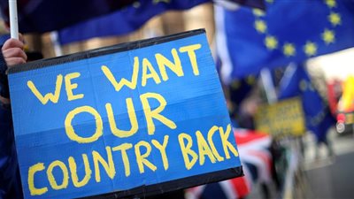 تفاصيل خطة منع خروج بريطانيا من الاتحاد الأوروبي (صور)