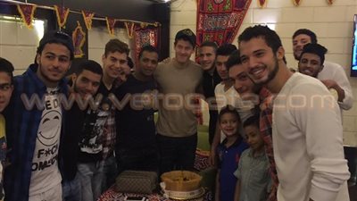 بالصور.. سامي قمصان ينظم حفل إفطار جماعي لشباب الأهلي