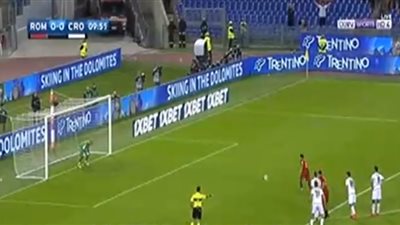 بالفيديو.. روما يخطف فوزا صعبا أمام كروتوني بالدوري الإيطالي