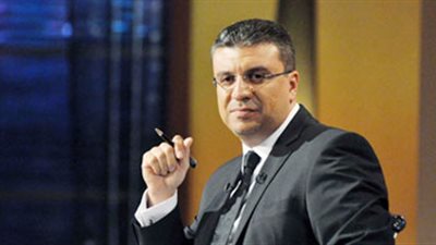 الليثي يقدم جهاز عروسة لإحدى مستمعات «نجوم FM»