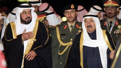 بالصور.. هزاع بن زايد مهنئا الكويت بعيدها الوطني: فرحتهم فرحتنا