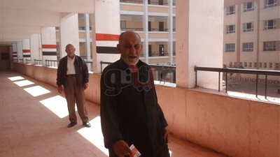 إقبال لكبار السن وذوي الإعاقة على التصويت بالخصوص (صور)