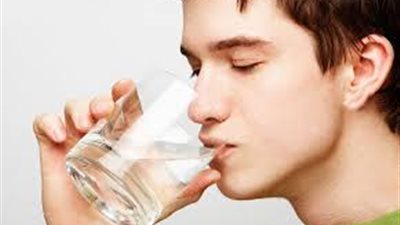 6 فوائد لا تعرفها عن شرب الماء في رمضان