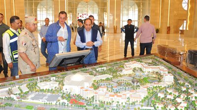 السيسي يفتتح مشروعات تنموية بكفر الشيخ 30 يونيو.. بركة غليون الصناعية.. إقامة مصنع الرمال السوداء.. تطوير بحيرة البرلس.. تعميق بوغاز البحيرة... ومناطق صناعية أهم الإنجازات