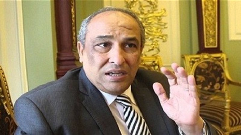 الدكتور هشام عطا