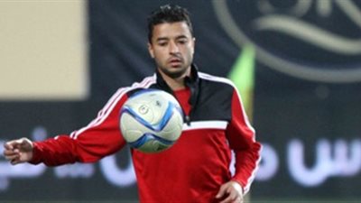 باسم علي يواصل التأهيل بمران الأهلي