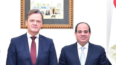 مرسيدس بنز تستأنف تصنيع السيارات في مصانعها بمصر