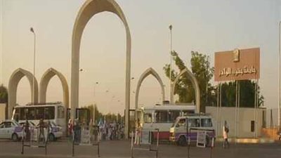 معامل جامعة جنوب الوادي تسجل رغبات الدبلومات الفنية