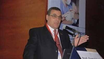 جمال سامى يتفقد حالة النظافة بشوارع الفيوم