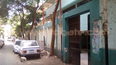 بالصور.. غياب تام لأولياء الأمور أمام لجان بولاق قبل بدء «الديناميكا»