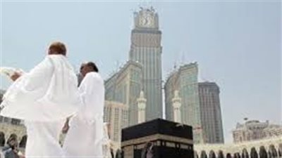 «النقل السياحي»: 900 ألف معتمر أدوا المناسك