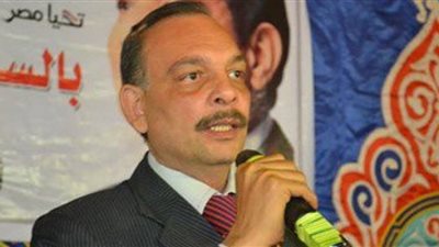 تشييع جثمان رئيس حزب الشعب الديمقراطي عقب صلاة الجمعة بالفيوم