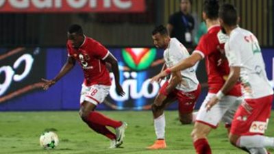 «الأهلي» يتأخر بهدف أمام الرجاء بالشوط الأول