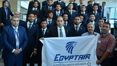 20 صورة جديدة للاعبي المنتخب من داخل طائرة المونديال