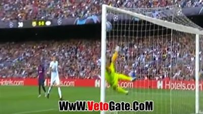 برشلونة يتقدم على آيندهوفن بهدف في الشوط الأول (فيديو)