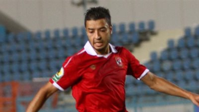 باسم علي يتقدم بالهدف الثاني للأهلي في مرمى الرجاء