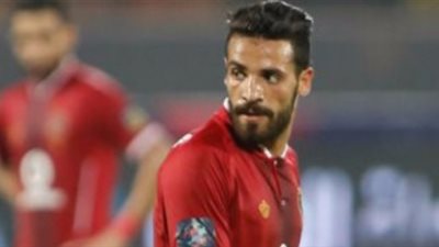 إسلام محارب يتقدم بالهدف الثالث للأهلي في الرجاء