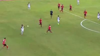 الأهلي يعزز تصدره للدوري بثلاثية في شباك الرجاء