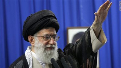 خامنئي يهاجم تواجد القوات السعودية في البحرين واليمن