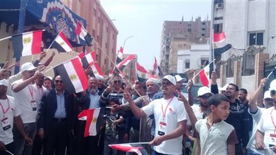 مسيرة شبابية لحث المواطنين على المشاركة بالانتخابات في سوهاج (فيديو)