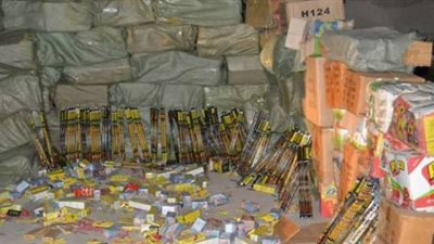 حملة مكبرة على أوكار تجار الألعاب النارية المحظور تداولها بالفيوم