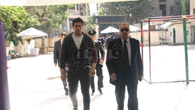 مساعد وزير الداخلية لقطاع التفتيش يتفقد لجنة القومية بالزمالك (صور)