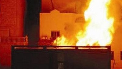 التحقيقات الكاملة في إشعال فتاة النار بشقة أهلها بعين شمس