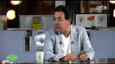 بالفيديو.. خيري رمضان: «جبت لأبويا نزيف في المخ بسبب الأهلي»