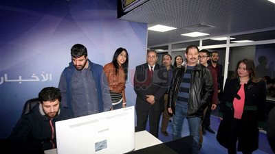 السفير المصري يزور مجمع قنوات الشروق الجزائرية (صور)