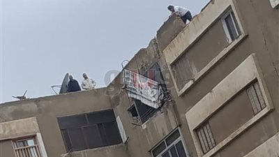 ضواحي بورسعيد يرفع كفاءة أسطح مساكن الأمل الجديدة (صور)