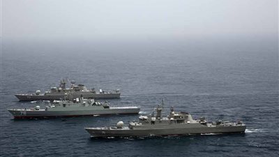 البحرية الإيرانية تحبط هجومًا لقراصنة على إحدى ناقلات النفط