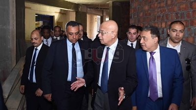 رئيس الوزراء: الحكومة مهتمة بالتوسع في إقامة المدن الجديدة